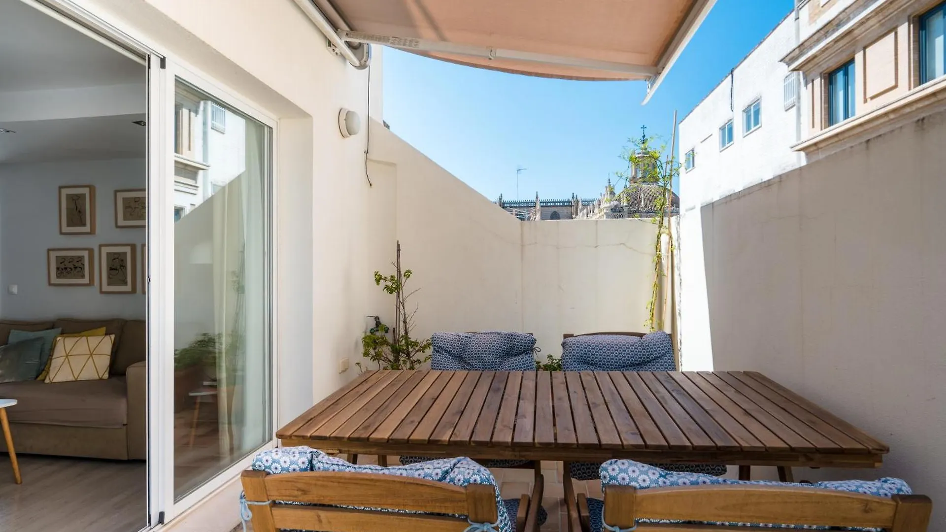 Apartment Suite Batihojas Seville