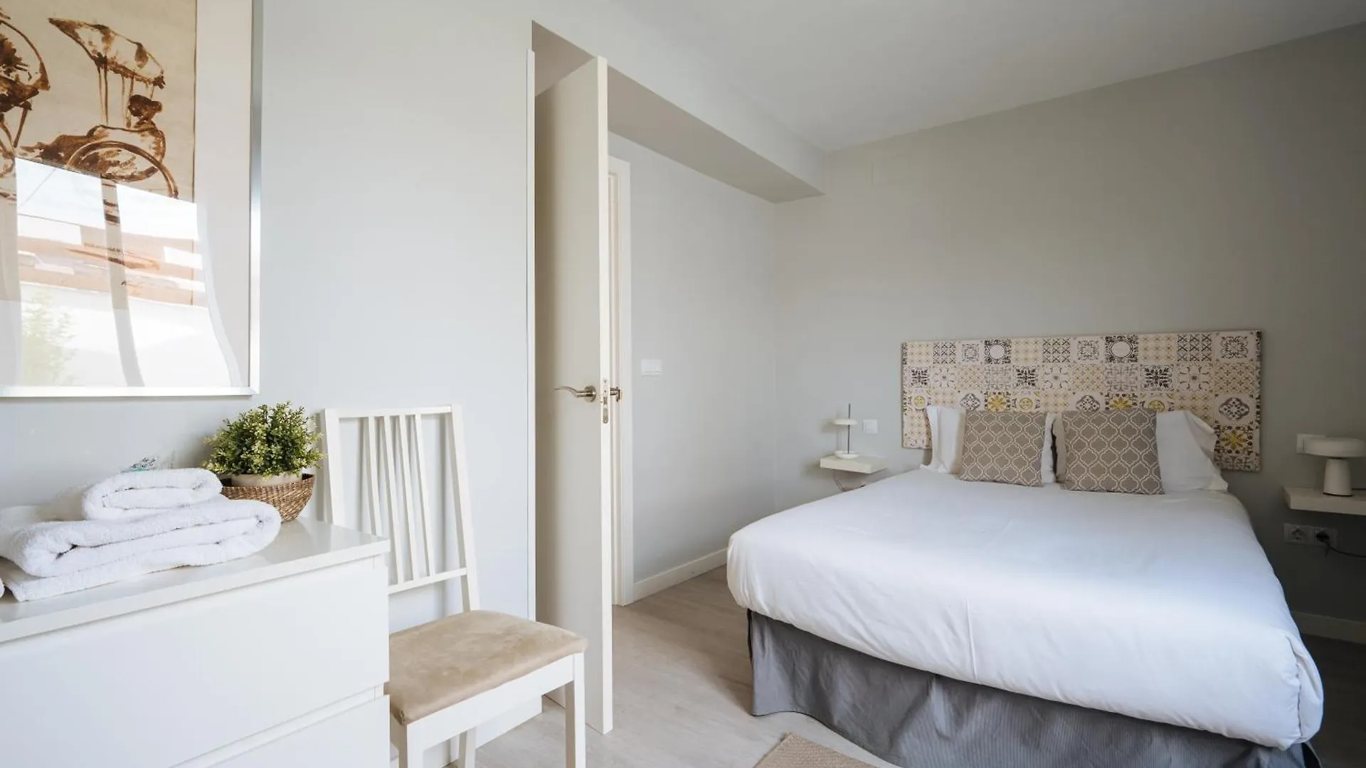 Suite Batihojas Seville Apartment