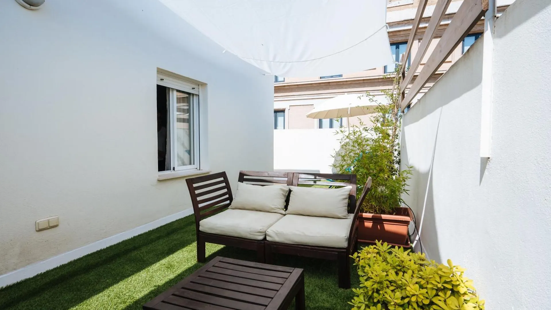 Apartment Suite Batihojas Seville